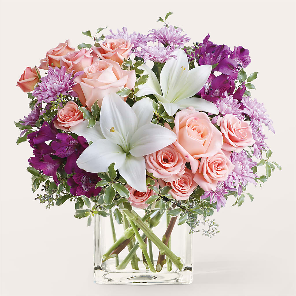 Mani Pedi Bouquet – Weatherford Florist, Weatherford TX