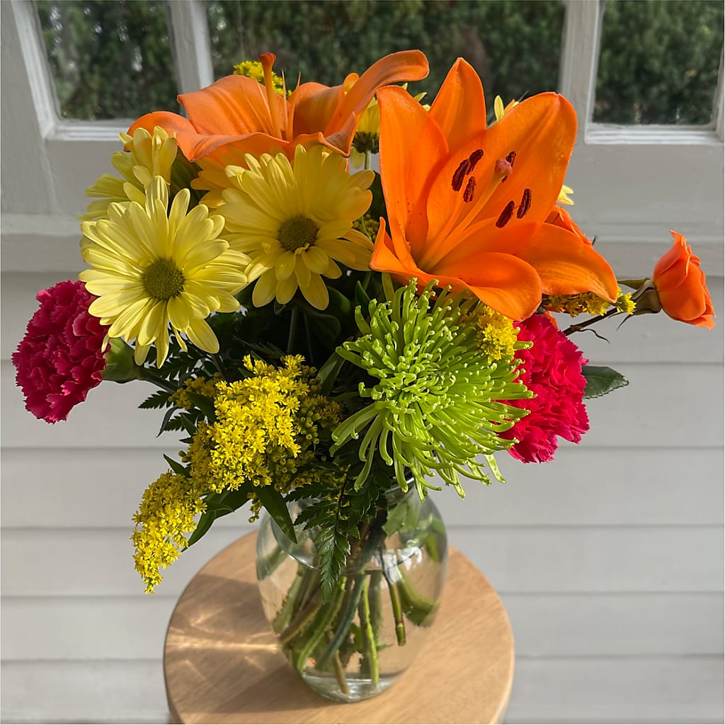 Bold & Bright – A Florist Original –  Weatherford Florist, Weatherford TX